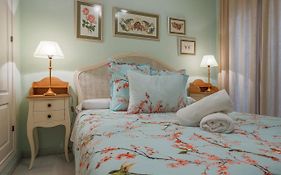 Chic&luminoso-WifiAC/Elegant apt in Salvador 2 BR